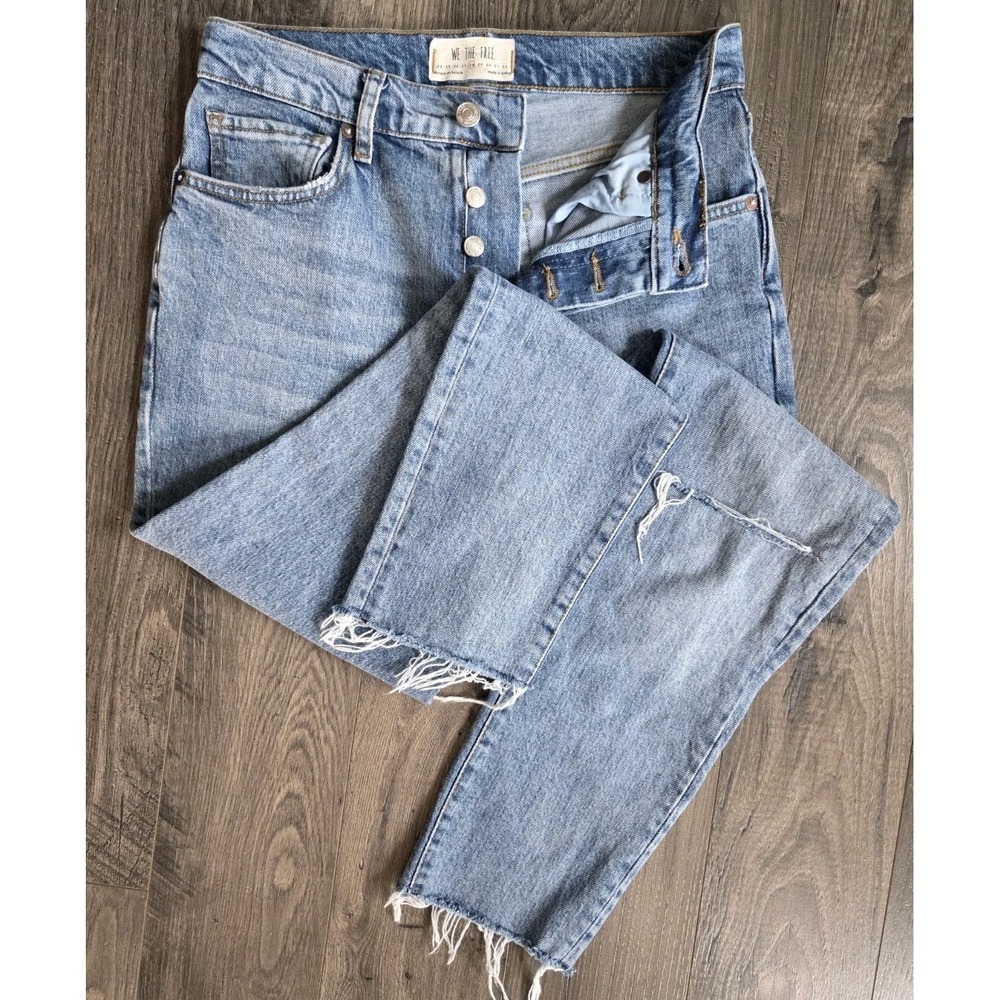 We The Free Light Wash Straight Leg Jeans
